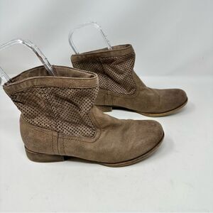 Roxy Buckeye II Boots- Size 9